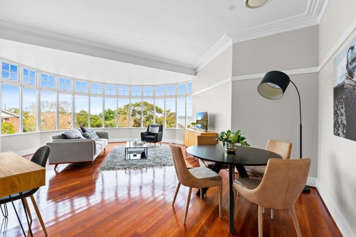 Huge Harbour View Apartment In Historic Home Sidney Dış mekan fotoğraf